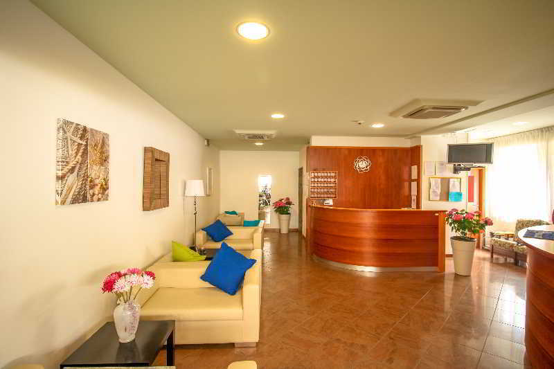 Hotel Carnaby Rimini Bagian luar foto
