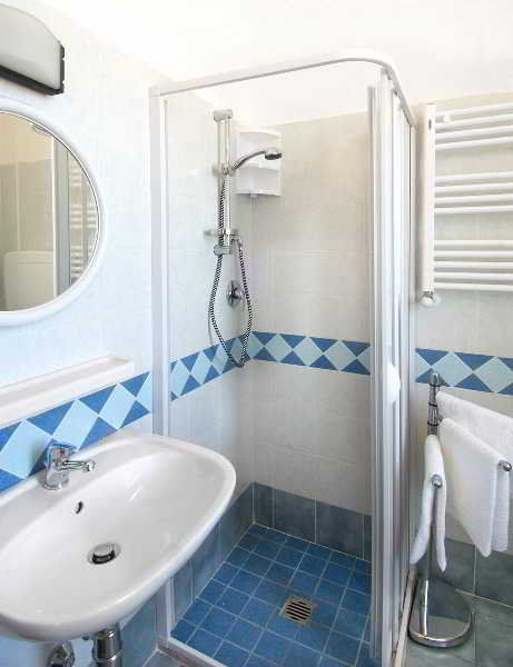 Hotel Carnaby Rimini Bagian luar foto