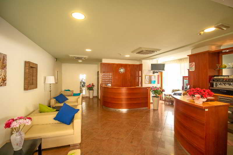 Hotel Carnaby Rimini Bagian luar foto
